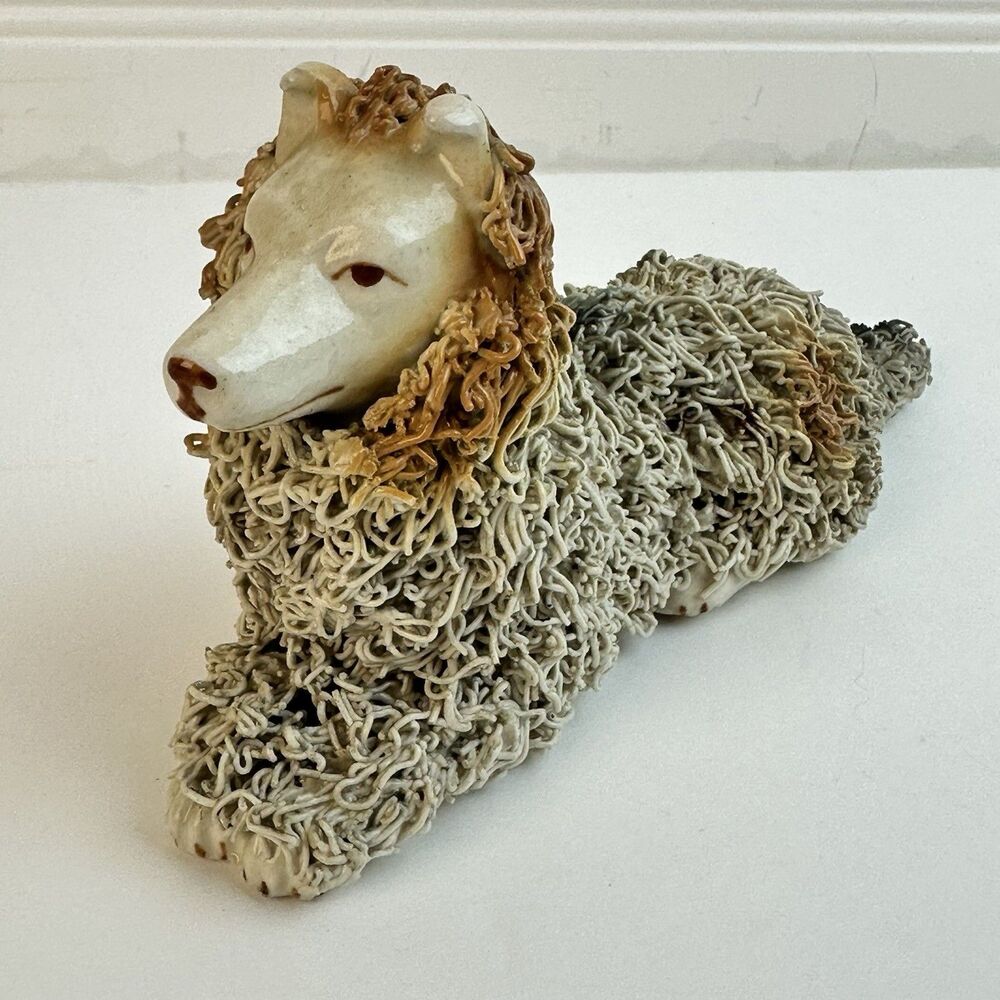 Vintage Spaghetti Ware Ceramic Collie Dog Laying Down MK Japan Handpainted